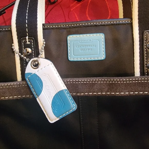 Coach Black Hampton Tote Bag purse - Picture 3 of 17